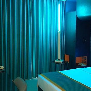 Zone Room